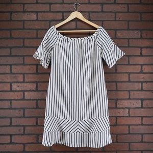 BANANA REPUBLIC Off Shoulder Striped White Navy Dr